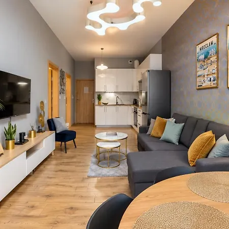 Apart Otel Wroclove - Rooftoop Terrace 3*