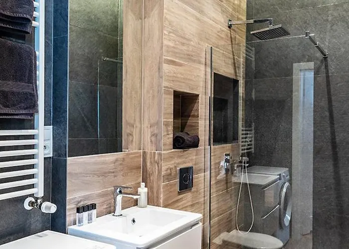 Aparthotel Wroclove 3*