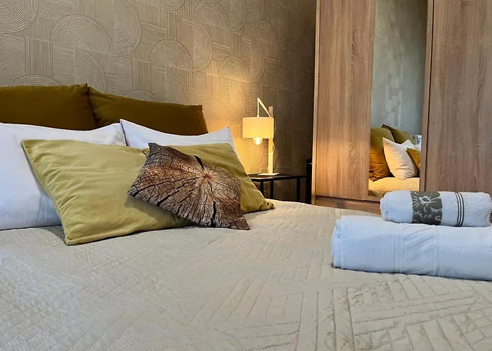 Wroclove Aparthotel 3*