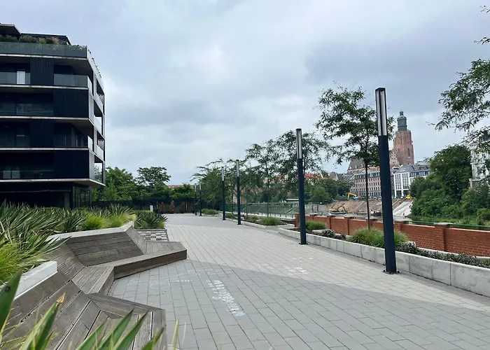 Wroclove Aparthotel 3*